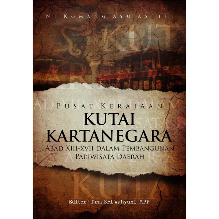 Buku Pusat Kerajaan Kutai Kertanegara Abad XIII-XVII